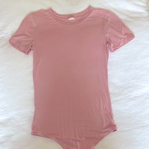 Wilfred free pink bodysuit